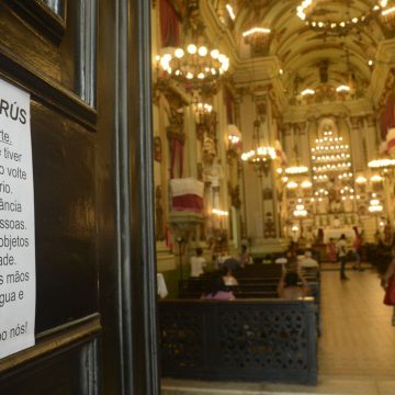 Câmara de Limeira vota projeto para tornar templos religiosos atividade essencial