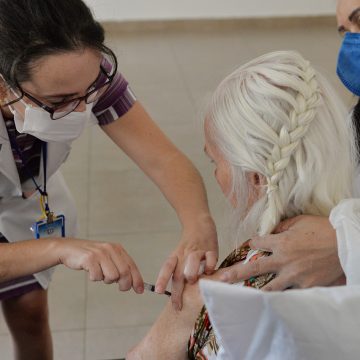 Cordeirópolis aplicará 3ª dose na casa dos idosos acima de 70 anos