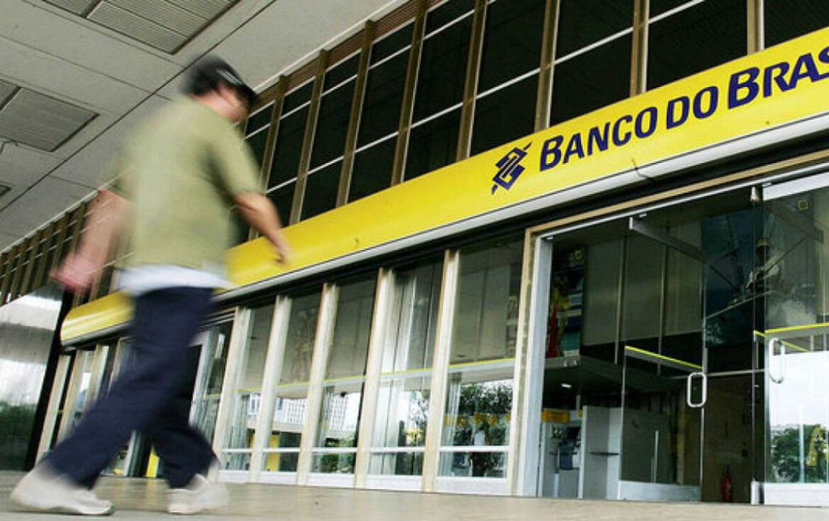 Contra filas, vereador quer que agências bancárias de Limeira agendem horário de atendimento