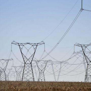 Tarifa de energia em Limeira e região terá aumento médio de 7% a partir de domingo