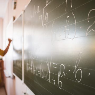 Professores da educação básica terão reajuste de 33% no piso salarial