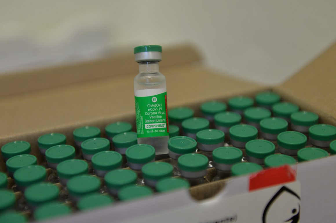 Quase 13% da população de Limeira tomou a 1ª dose da vacina contra a Covid