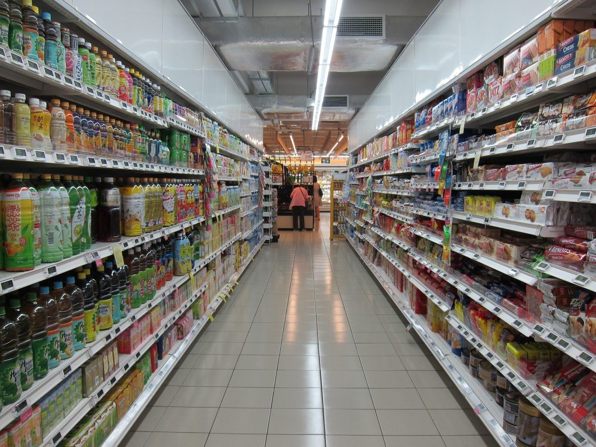 Vereadores de Iracemápolis questionam falta de supermercados para uso do vale-alimentação