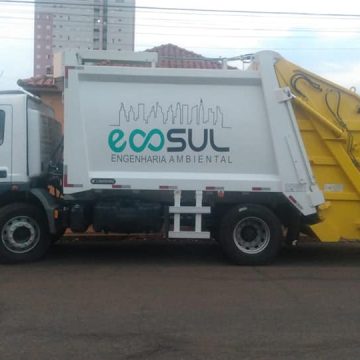 Iracemápolis notifica empresa coletora de lixo sobre vazamento de chorume nas ruas