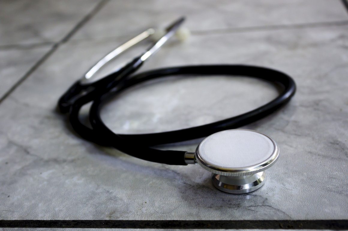Empresas terceirizadas são condenadas pela contratação de falso médico
