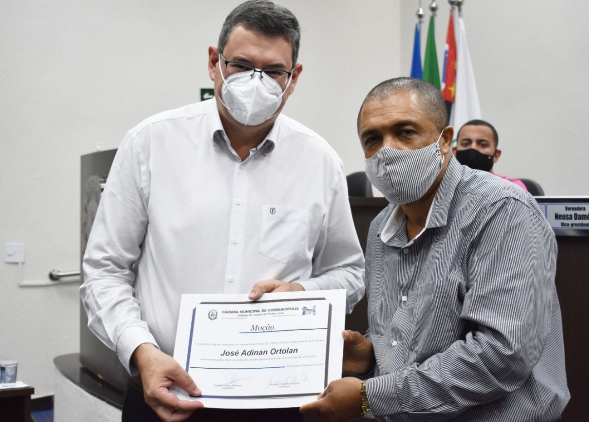Câmara entrega moção a Adinan por ações na pandemia em Cordeirópolis