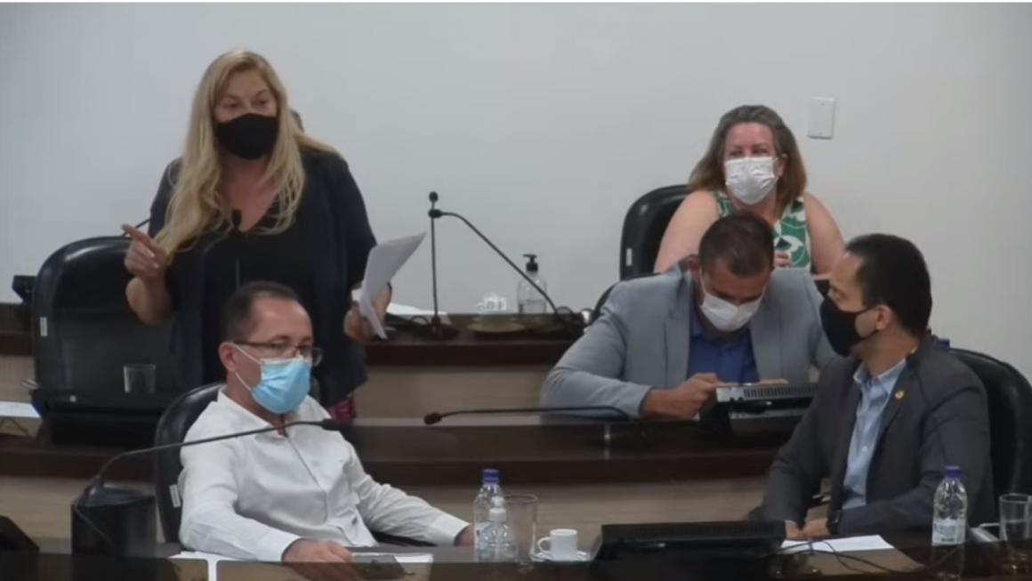 Câmara de Limeira revogará exigência de comprovante de vacina após morador dos Lopes ter de voltar para casa