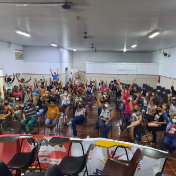 Servidores de Limeira aprovam estado de greve