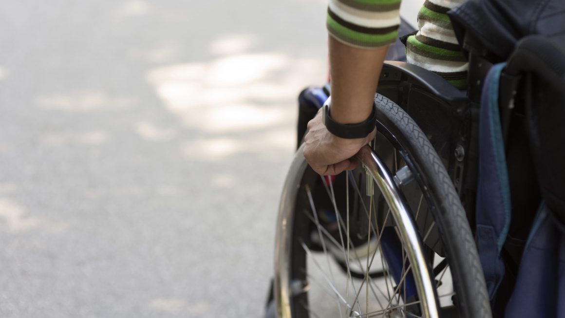 Projeto garante atendimento a pessoas com deficiência no SUS sem marcação de consulta