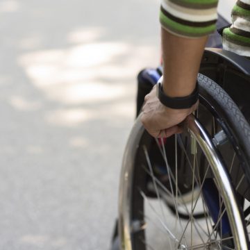 Santa Gertrudes deve fornecer cadeira de rodas a paraplégico, decide Justiça