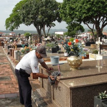 Após furto de lápides, vereadores de São Pedro pedem câmeras em cemitérios