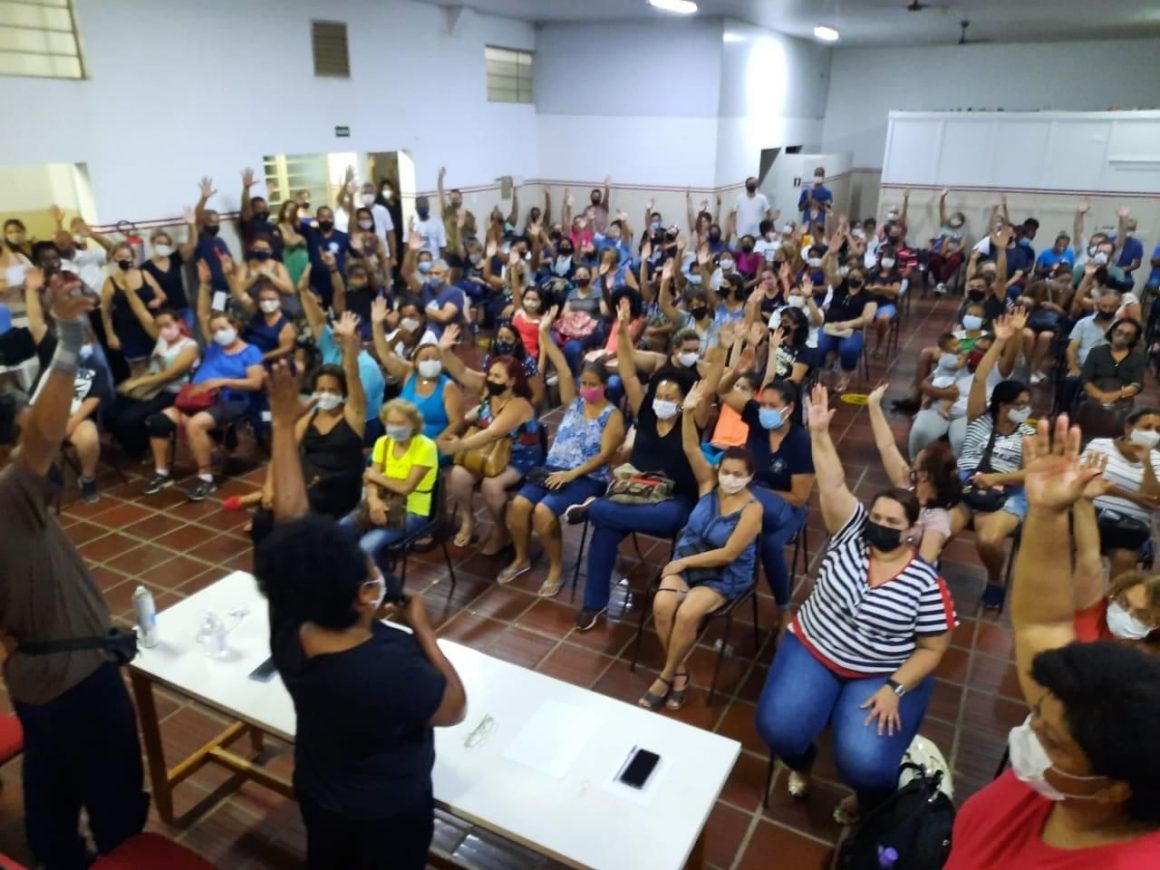 Servidores de Limeira decretam greve a partir da próxima segunda-feira