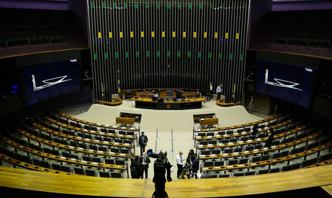 Câmara pode votar na terça-feira MP que amplia prazo para reembolso de eventos cancelados na pandemia