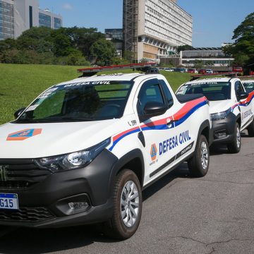 Cidades da RMP recebem viaturas da Defesa Civil Estadual