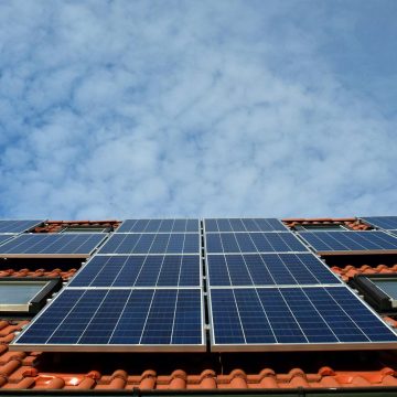 Governo federal publica contrato com Cordeirópolis para sistema fotovoltaico nas escolas