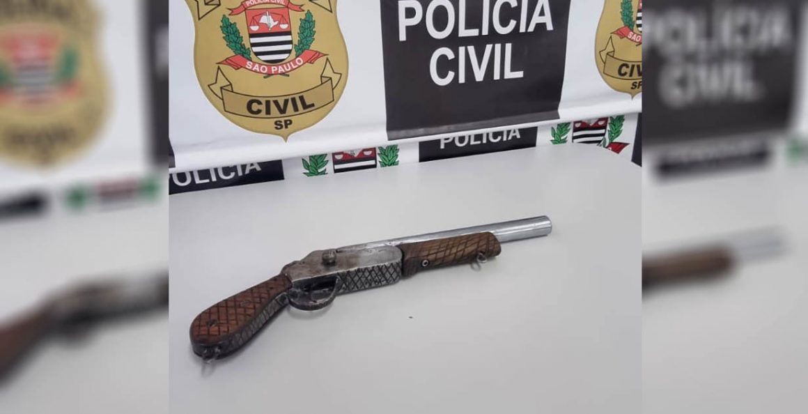 Polícia Civil de Limeira prende homem com espingarda calibre 12