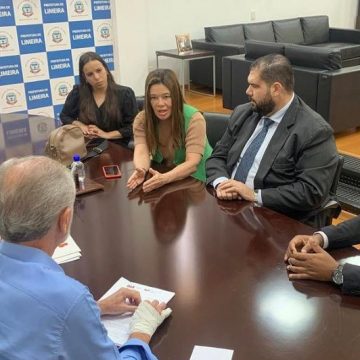 OAB Limeira entrega ao prefeito 3 sugestões de leis para agilizar atuação de advogados