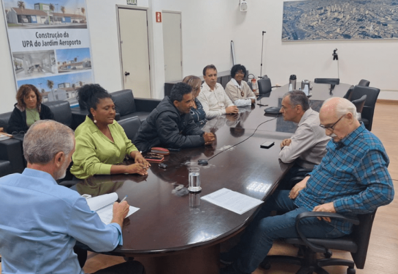 Acordo coletivo entre a Prefeitura de Limeira e servidores é assinado