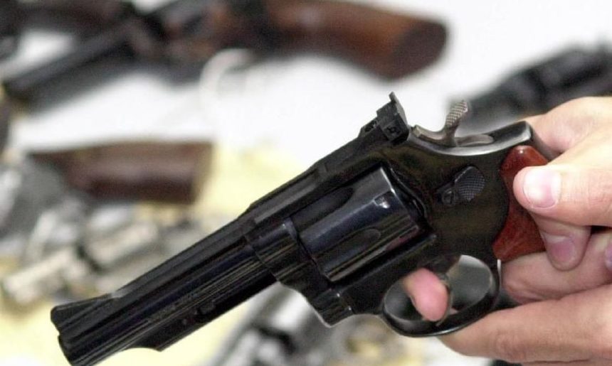 Supremo afasta condenação por porte ilegal de arma que não disparava