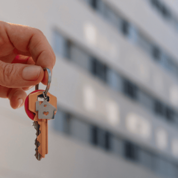 Construtora deve pagar R$ 23 mil em multa por entregar apartamento com 16 meses de atraso