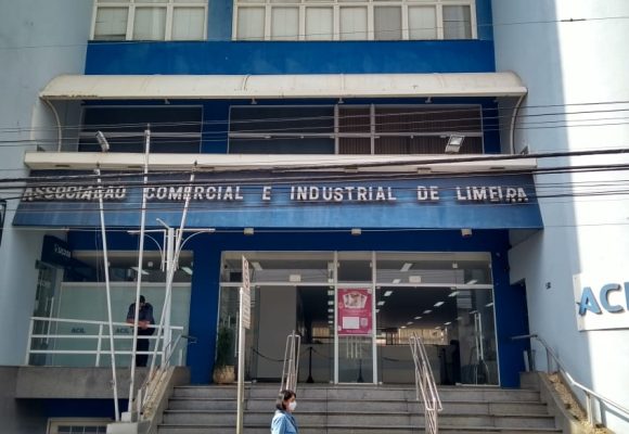 Feirão com mais de 800 vagas de emprego em Limeira segue até 14h